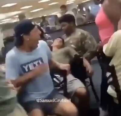 Pulling people&rsquo;s hair
