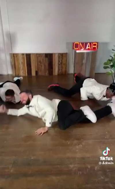 JJ saying Ethan that was cringe let&rsquo;s remind JJ that this still exists