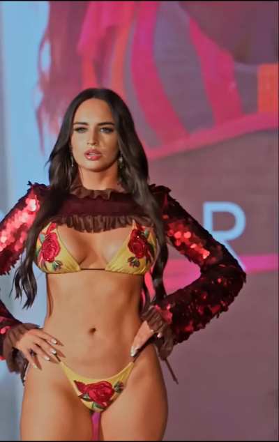 Angely Badia - Capristan, Miami Swim Week 2025 (2 speeds)