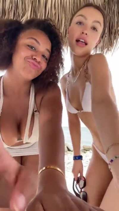 Nia Sioux