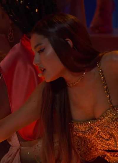 such a lil hottie