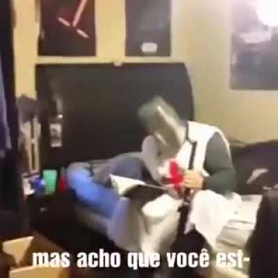 oque voc&ecirc; falou?.....MAM&atilde;E?