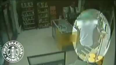 Thiefs in Brazil are dying of heart attack while comiting crimes.