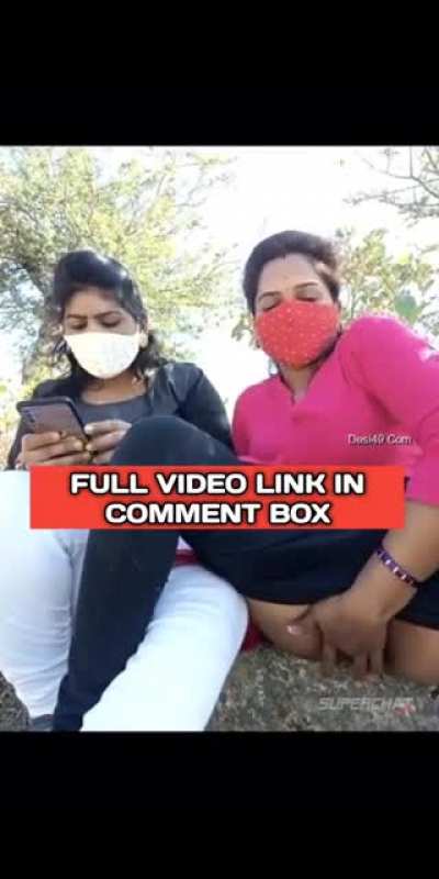 BHABHI SHOWS PUSSY
