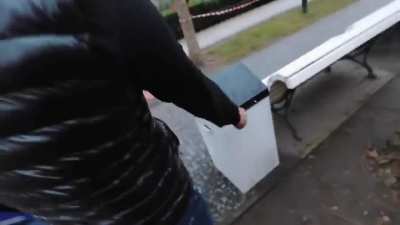 Europeni respectabili cu cetățenie RRomană, deranjați de un filmangiu turbulent care nu ii lasă să lucrește și ei ca să man&acirc;ncă și gura lor ceva...