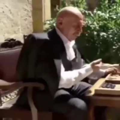 Bir Eski Dostu Ziyaret Ediyorum Yeen