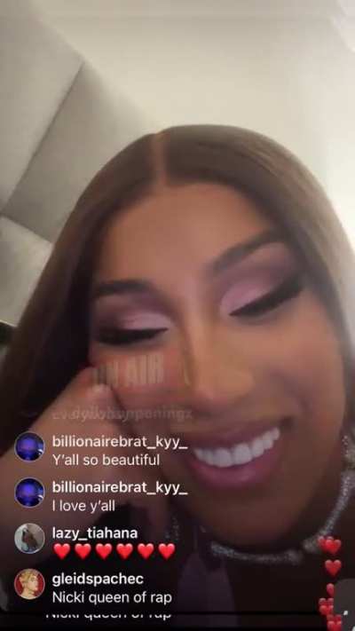 Cardi B &amp;amp; Offset Fingering on Insta Live 👌🏾👉🏾💦