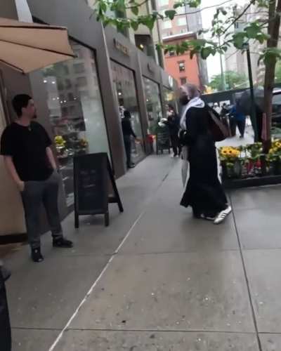 INTROSTEM employee hit girls wearing Palestinian headscarves in New York in front of the store.
