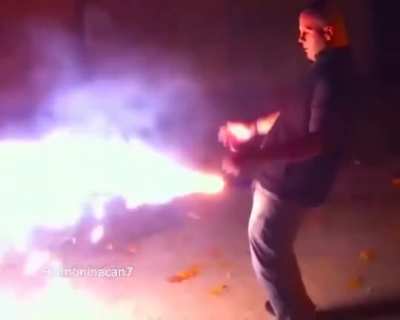 Look at me I&rsquo;m so cool setting my cock on fire