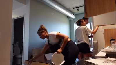 Lexi&rsquo;s Ass dumb fat