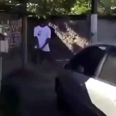 Isso ai &eacute; uma vassoura?