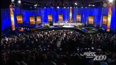 It wasn't planned. Moderator Jan Kraus just played it as if nothing had happened. Miss Slovakia 2009.