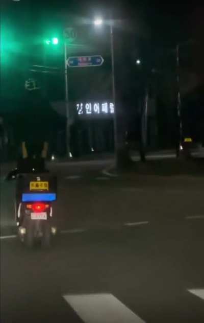 Bro is a delivery god lol