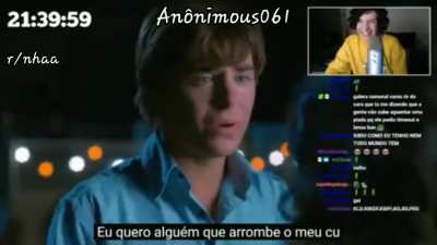 Eu editei tem meu nome e o nome do lugar onde eu postei o vídeo,Se quiser me contratar algum dia.....'-'