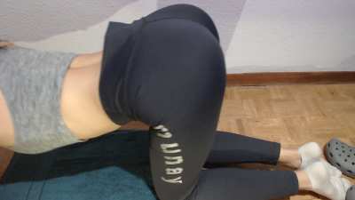 hwlp me stretch!