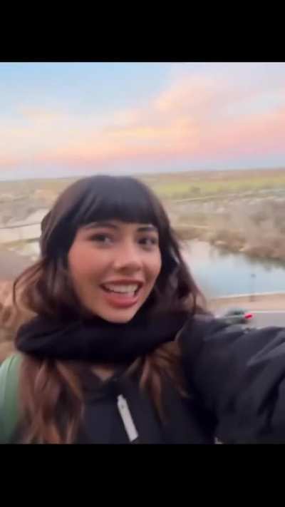 Xochitl Gomez Spain vlog
