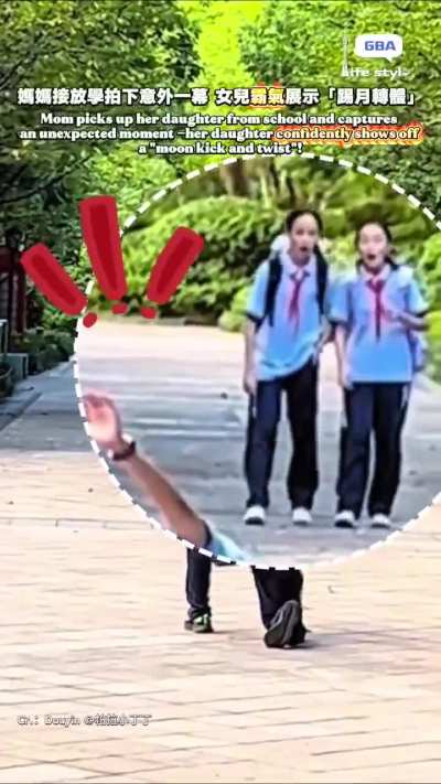 Daughter shows her new skill to Mom &amp;amp; other students are impressed [moonkick &amp;amp; twist]