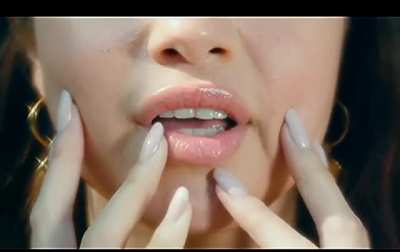 Those lips...