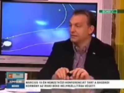 "Kev&eacute;s embert hossz&uacute; ideig be lehet csapni. Sok embert r&ouml;vid ideig be lehet csapni. De sok embert hossz&uacute; ideig nem lehet"