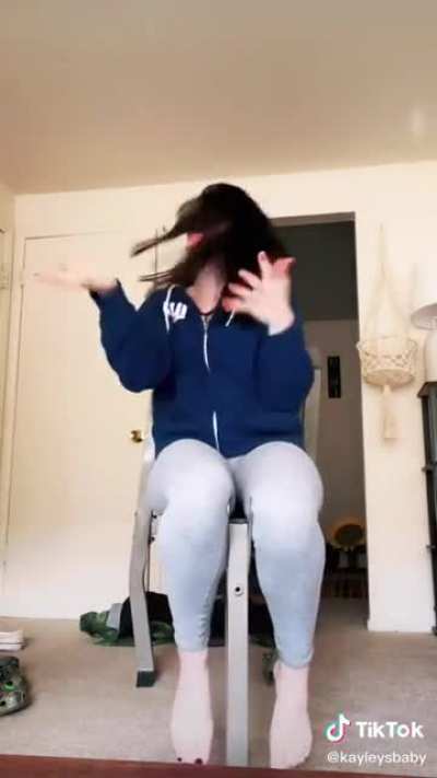 Kayleysbaby - soles at the end