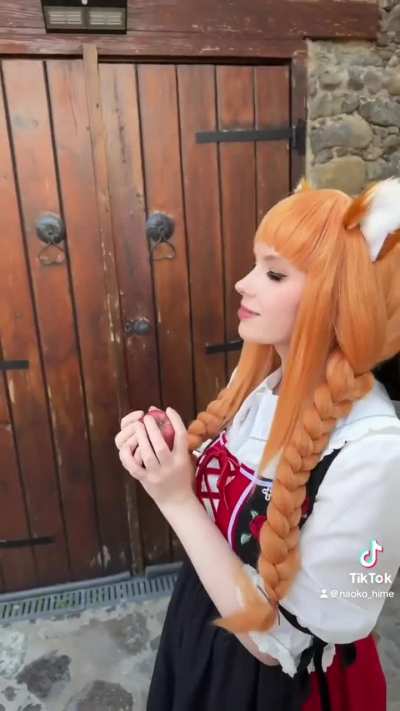 Cosplay Holo (Spice and Wolf) by Naoko