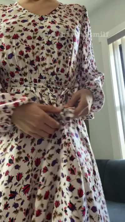 from mom to MILF in a few seconds