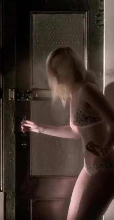 Elle Fanning