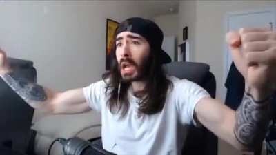 "WOOOOOOOO" earrape
