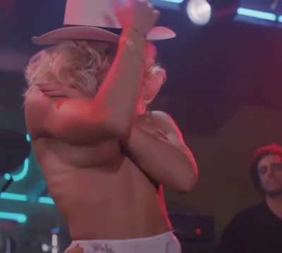 Julie Michaels in Road house
