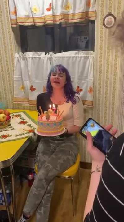 Birthday candles don&rsquo;t want any of that
