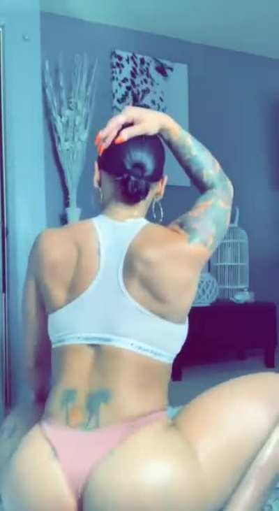 🇬🇺