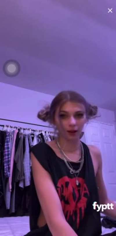 DakotaMaryJane