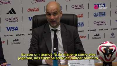 Pergunta do Fred Caldeira e resposta do Guardiola sobre o debate a respeito da escolha de jogar ou n&atilde;o fechado contra um time como o City