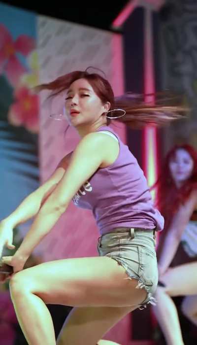 Laysha - Goeun Pink Label 60fps