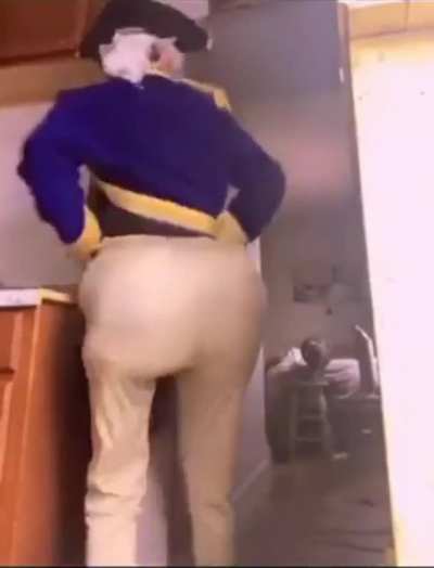 D&hellip;DADDY GEORGE?!?!?!?