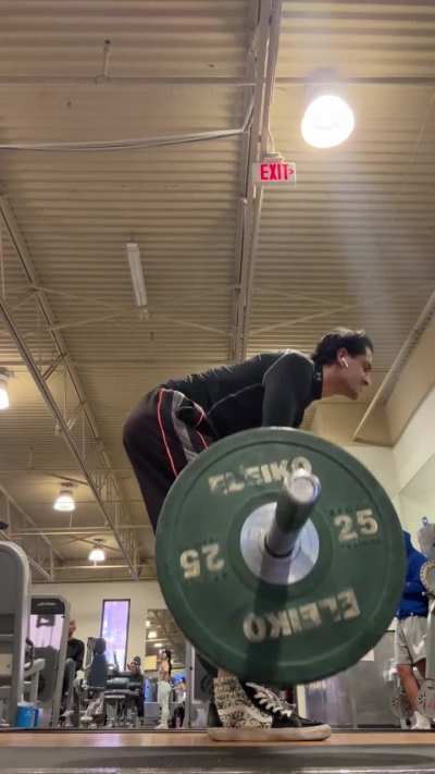 Part 2: am i doing better now with my deadlifts?
