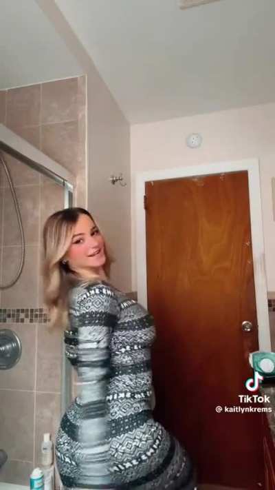 @kaitlynkrems