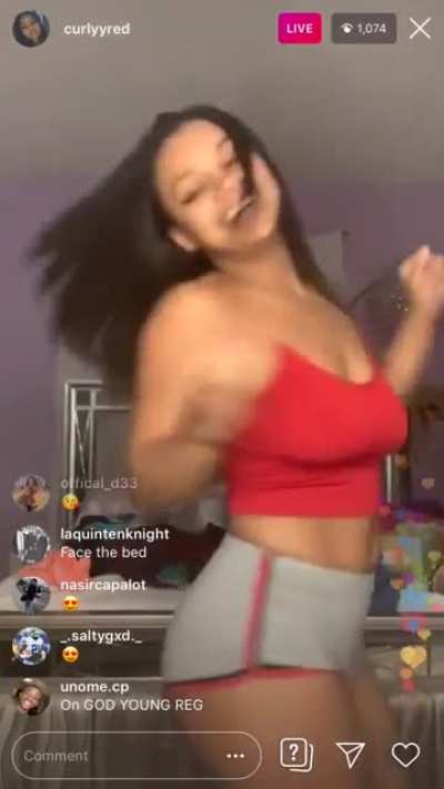 12.26.19 Ending Live Cuz She Was Getting Wet 💦