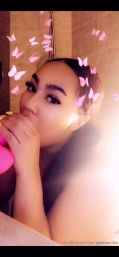 👀