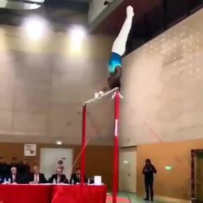 Чуть смазал приземление
