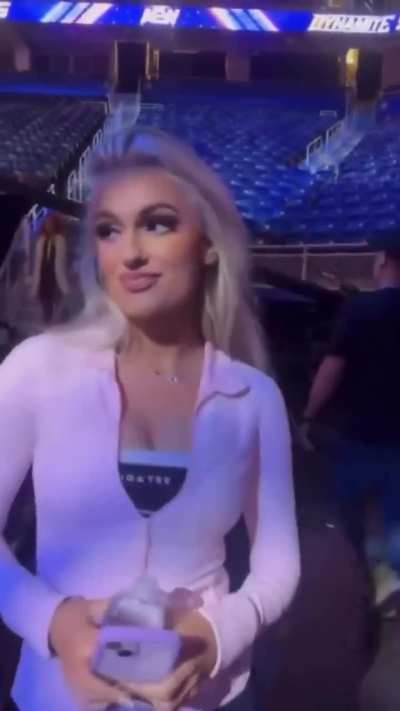 Mariah May aka Blake Monroe
