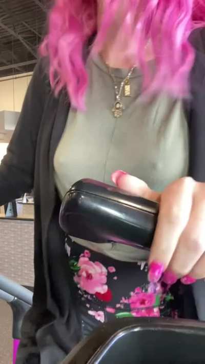 It was packed at the gym today but I still managed to pull my tits out