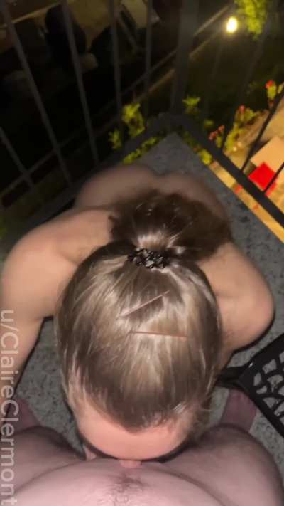 He Can&rsquo;t Handle How Easily She Swallows Every Inch