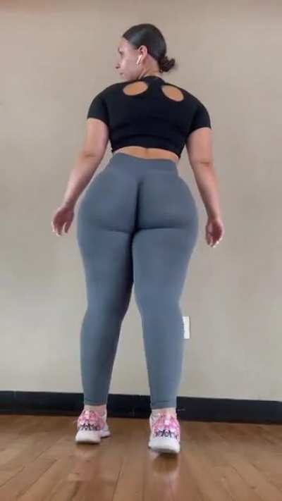 Katvong #2 🍑🍑🍑💪🤤