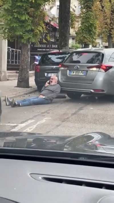 Parking rage in France, what would you do?