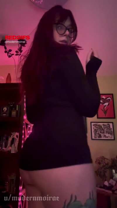 try to always keep my goth milf ass easy-access for you
