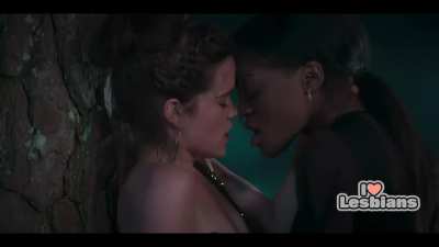 Sarah Catherine Hook &amp;amp; Imani Lewis (First Kill - s01e04) *NO MUSIC*