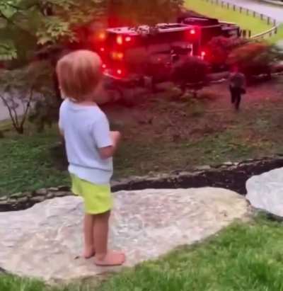 Firefighters give kid a light show and a gift he&rsquo;ll remember forever