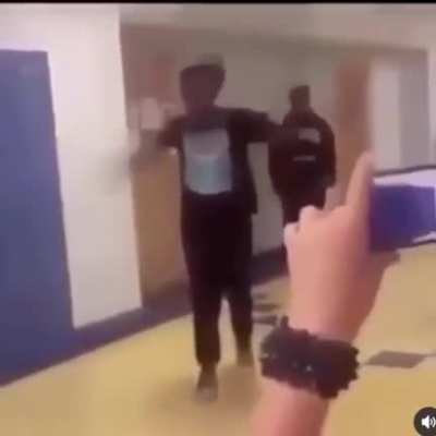 schoolfight_ - Video #7078