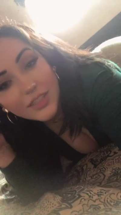 F25 Reddit am I hot